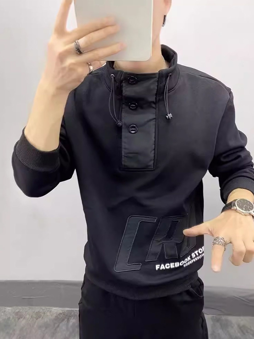 

StyleCast x Revolte Men Typography Printed Sweatshirt, Black