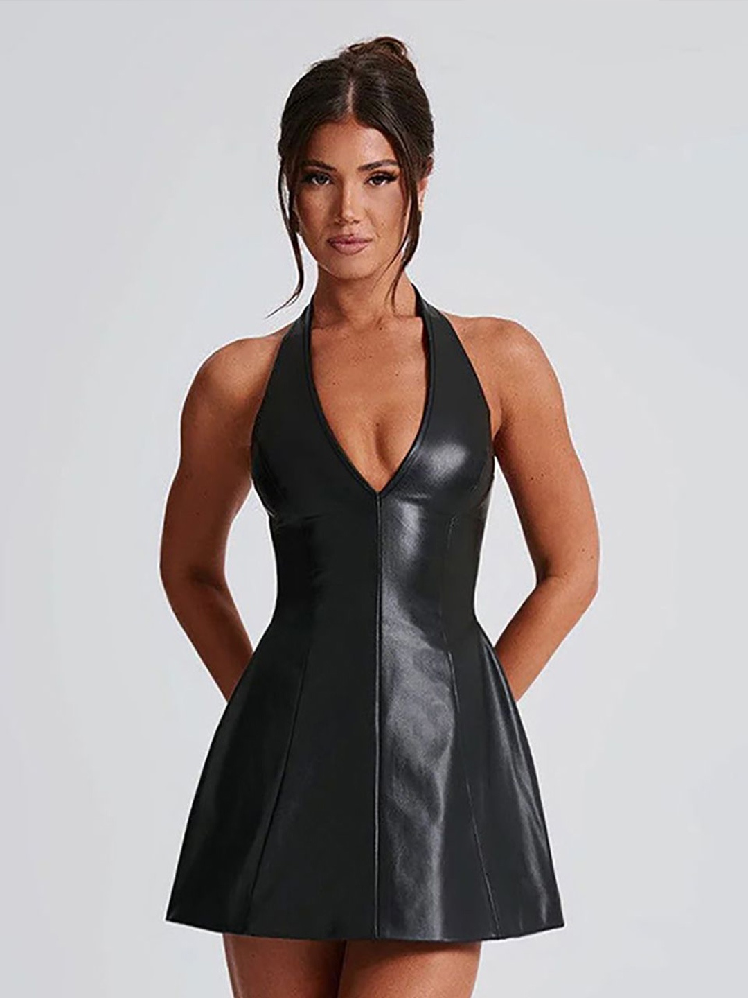 

StyleCast x Revolte Women Bodycon Sleeveless V-Neck Mini Dress, Black