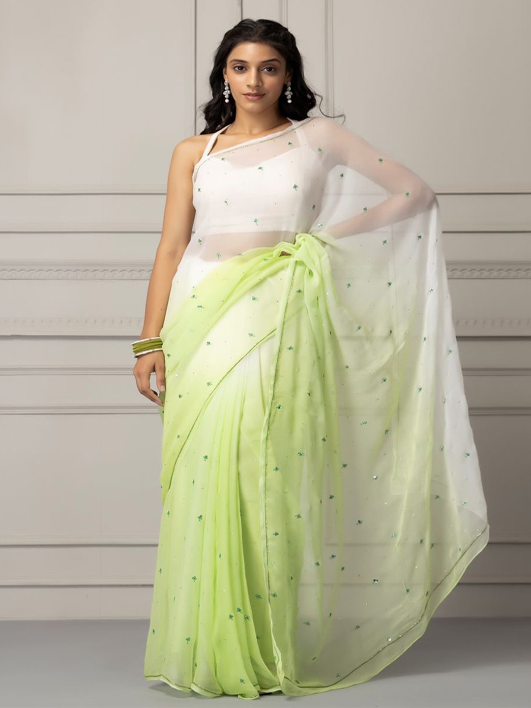 

Geroo Luxe Ethnic Motifs Sequinned Pure Chiffon Saree, Green