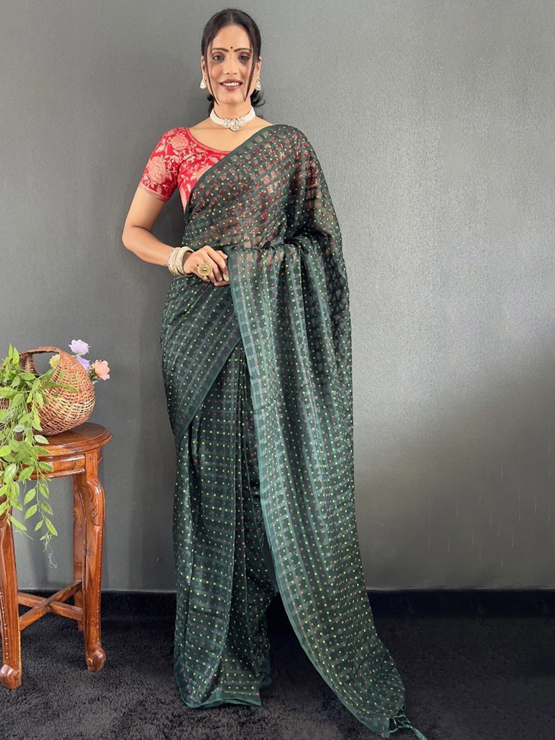 

Anouk Bandhani Printed Bandhani Saree, Green