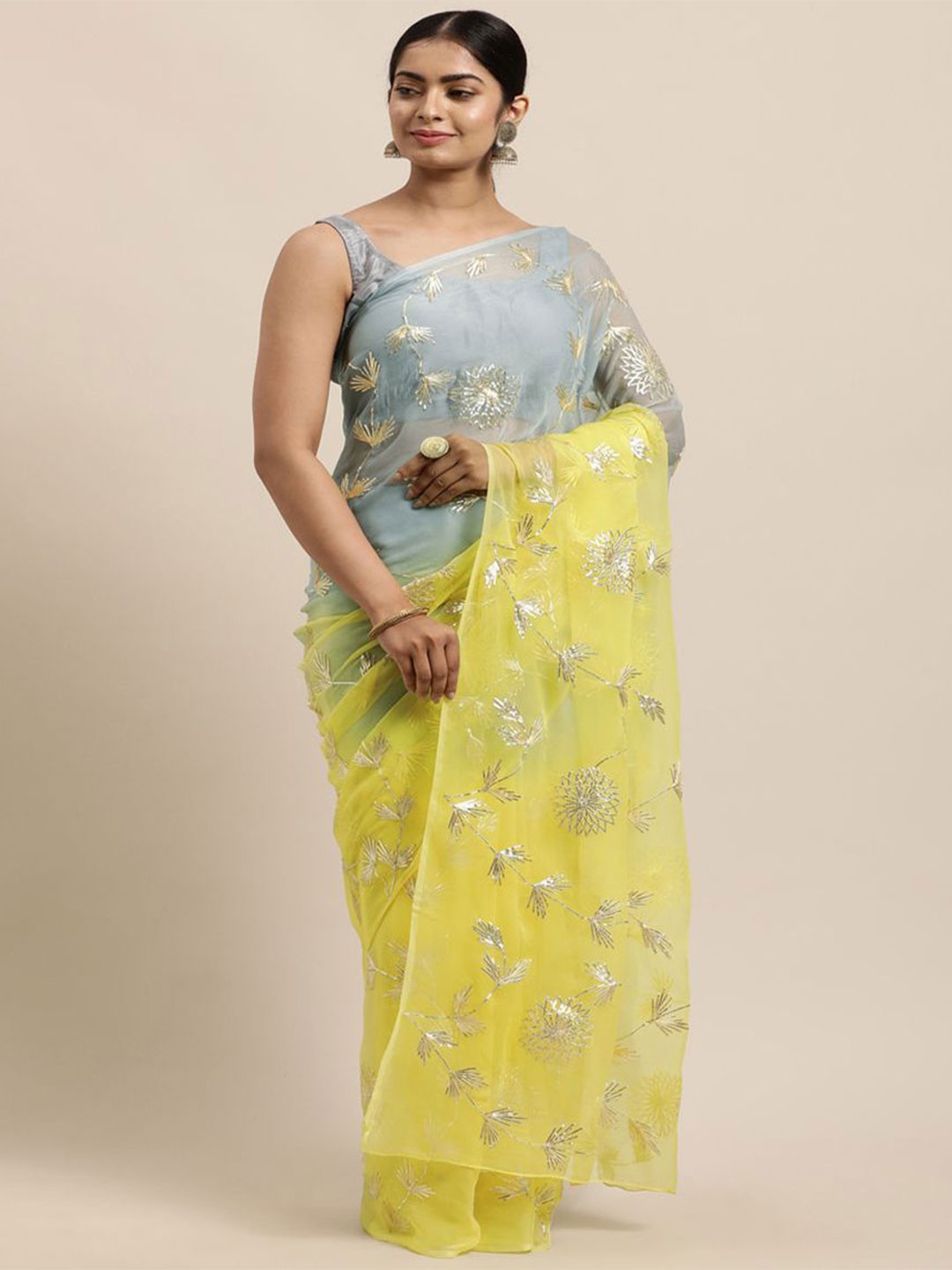 

Geroo Luxe Floral Embroidered Pure Chiffon Saree, Grey