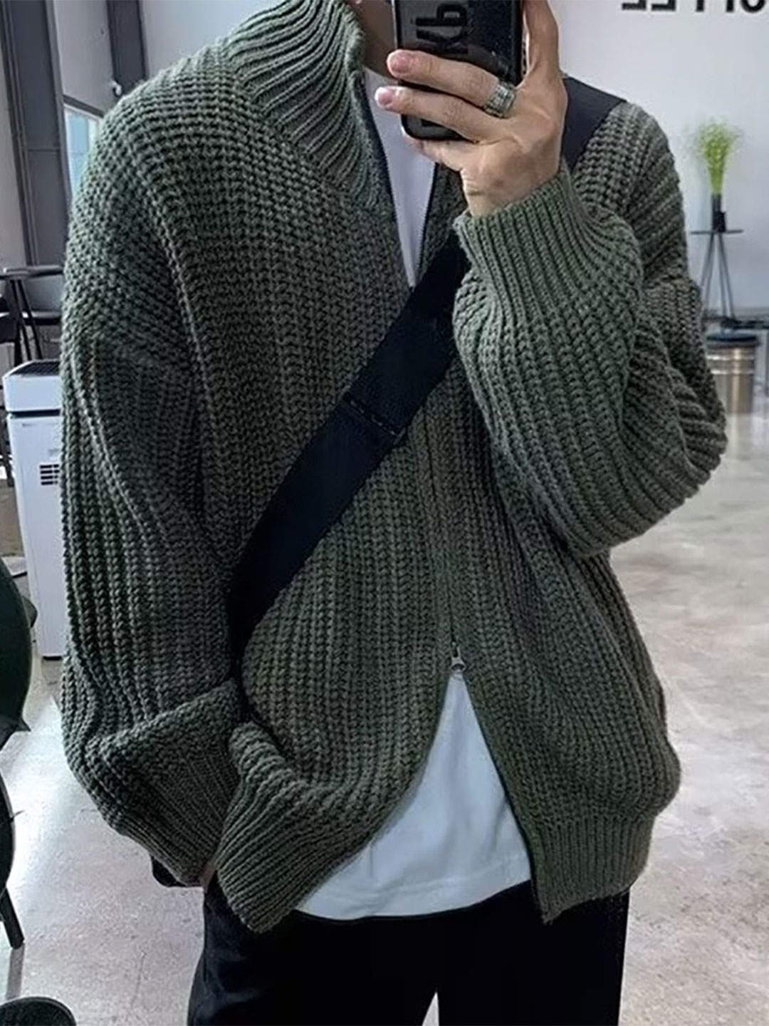 

StyleCast x Revolte Men, Green