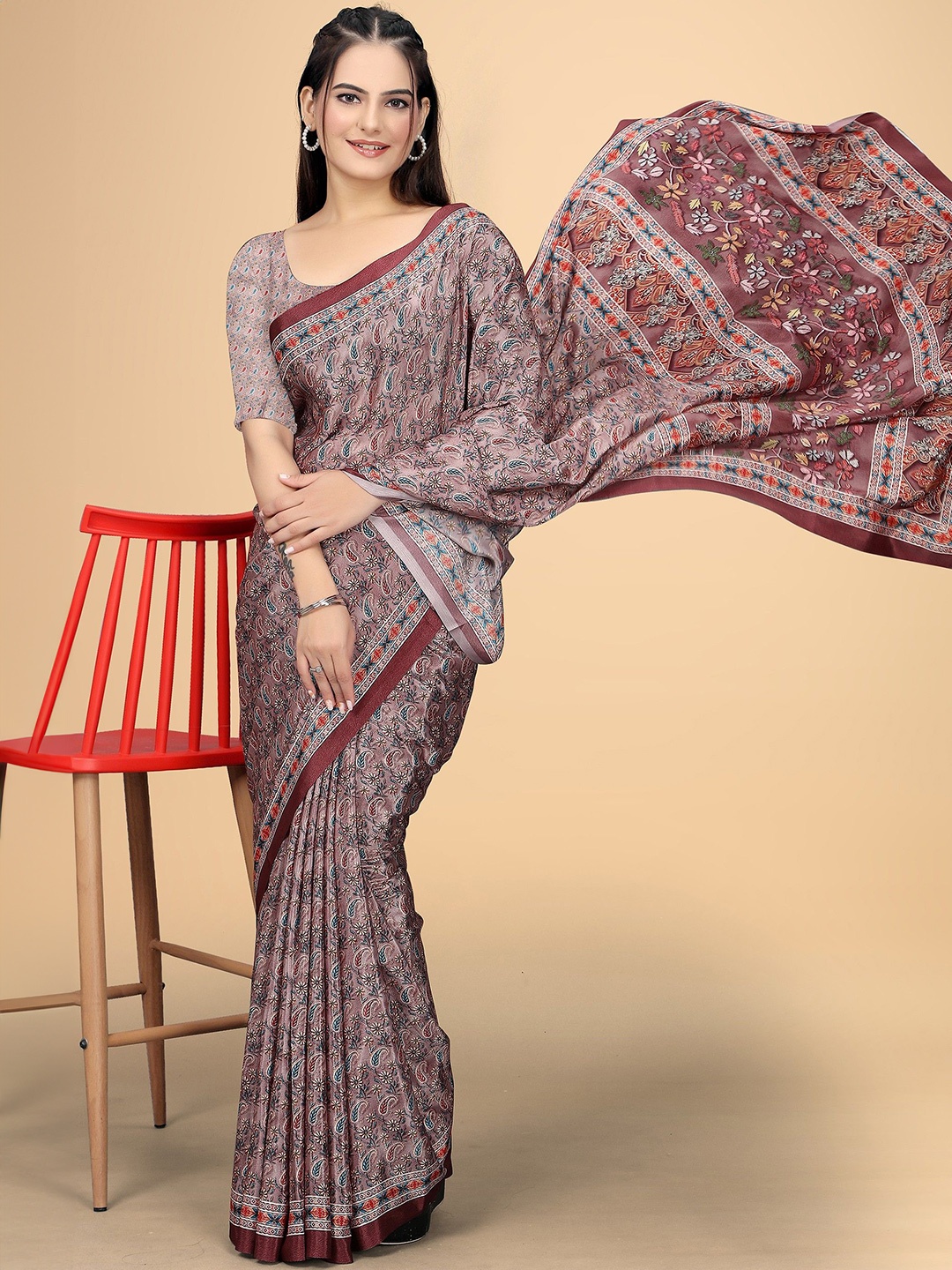 

K 5 Fashion Paisley Pure Crepe Saree, Grey
