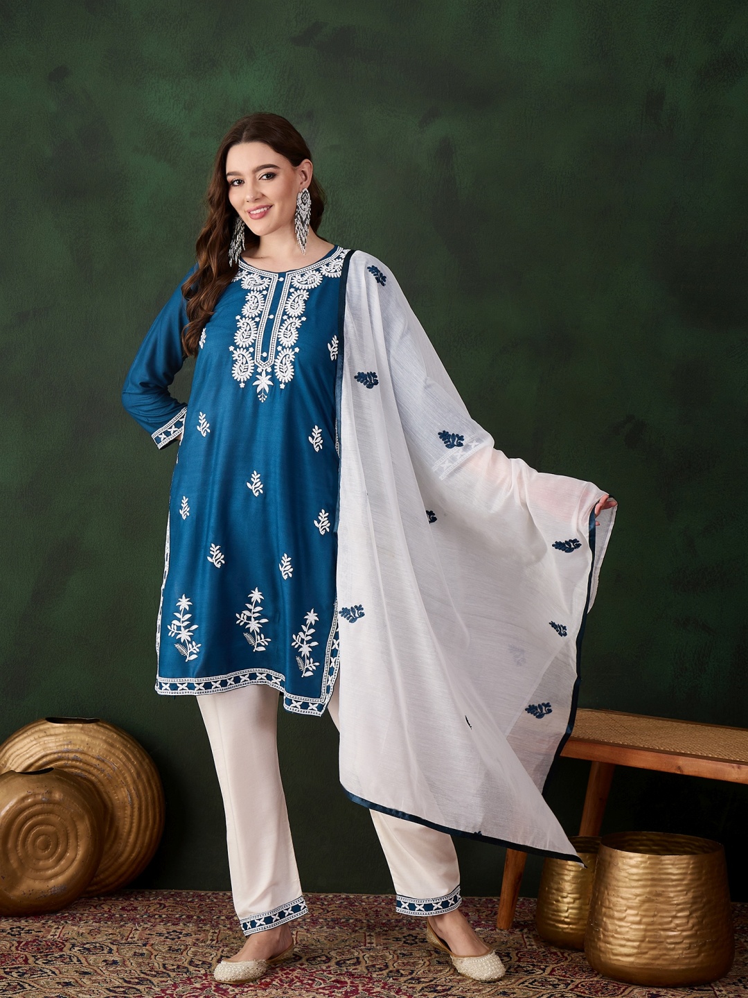 

Blissta Paisley Embroidered Round Neck Chikankari Straight Kurta With Trousers & Dupatta, Teal