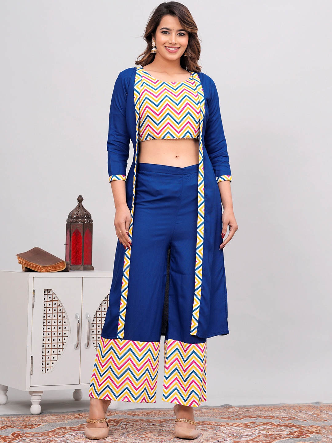 

SRFA Printed Round Neck Top & Jacket With Palazzos, Blue