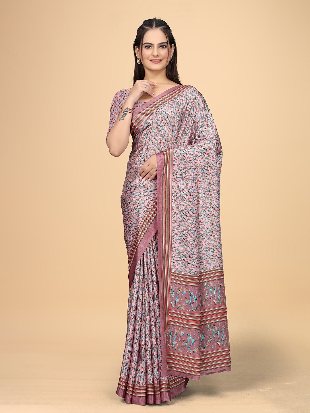 

K 5 Fashion Floral Pure Crepe Saree, Peach