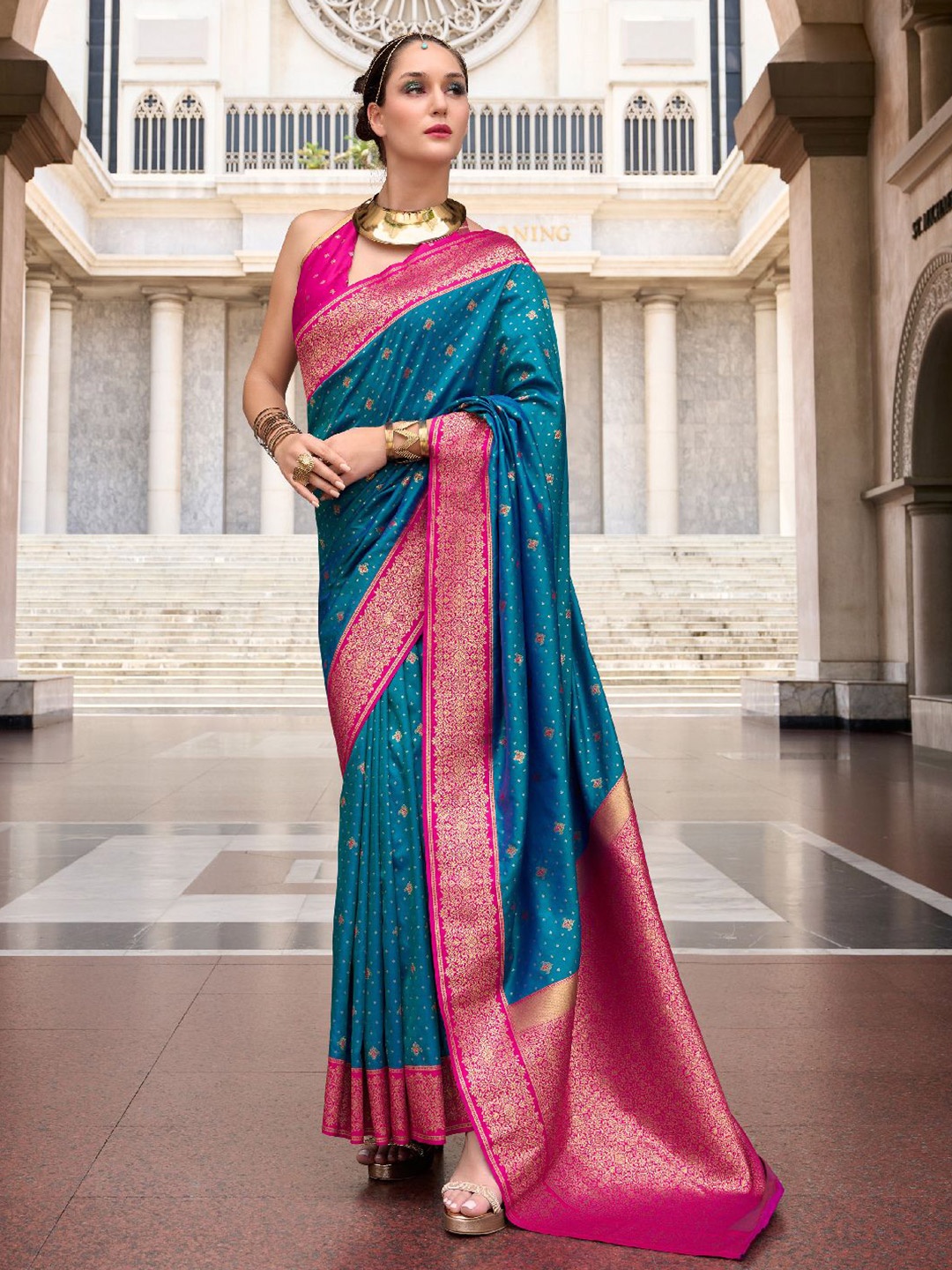 

Mitera Woven Design Zari Banarasi Saree With Unstitched Blouse Piece, Teal