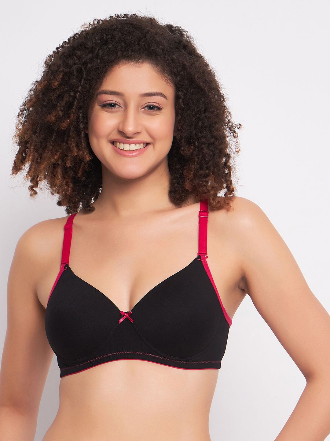 

Clovia Full Coverage Lightly Padded Cotton T-shirt Bra, Black