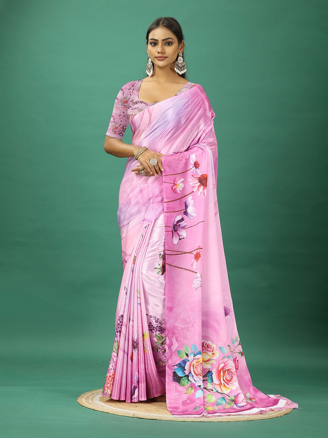 

A.V.M. SILK MILLS Floral Printed Pure Crepe Saree, Pink