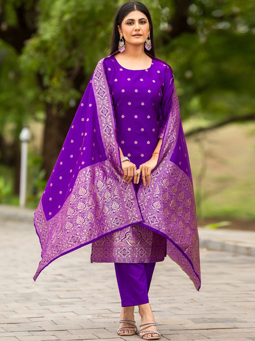 

KALINI Ethnic Motifs Woven Design Straight Kurta With Trousers And Dupatta, Violet