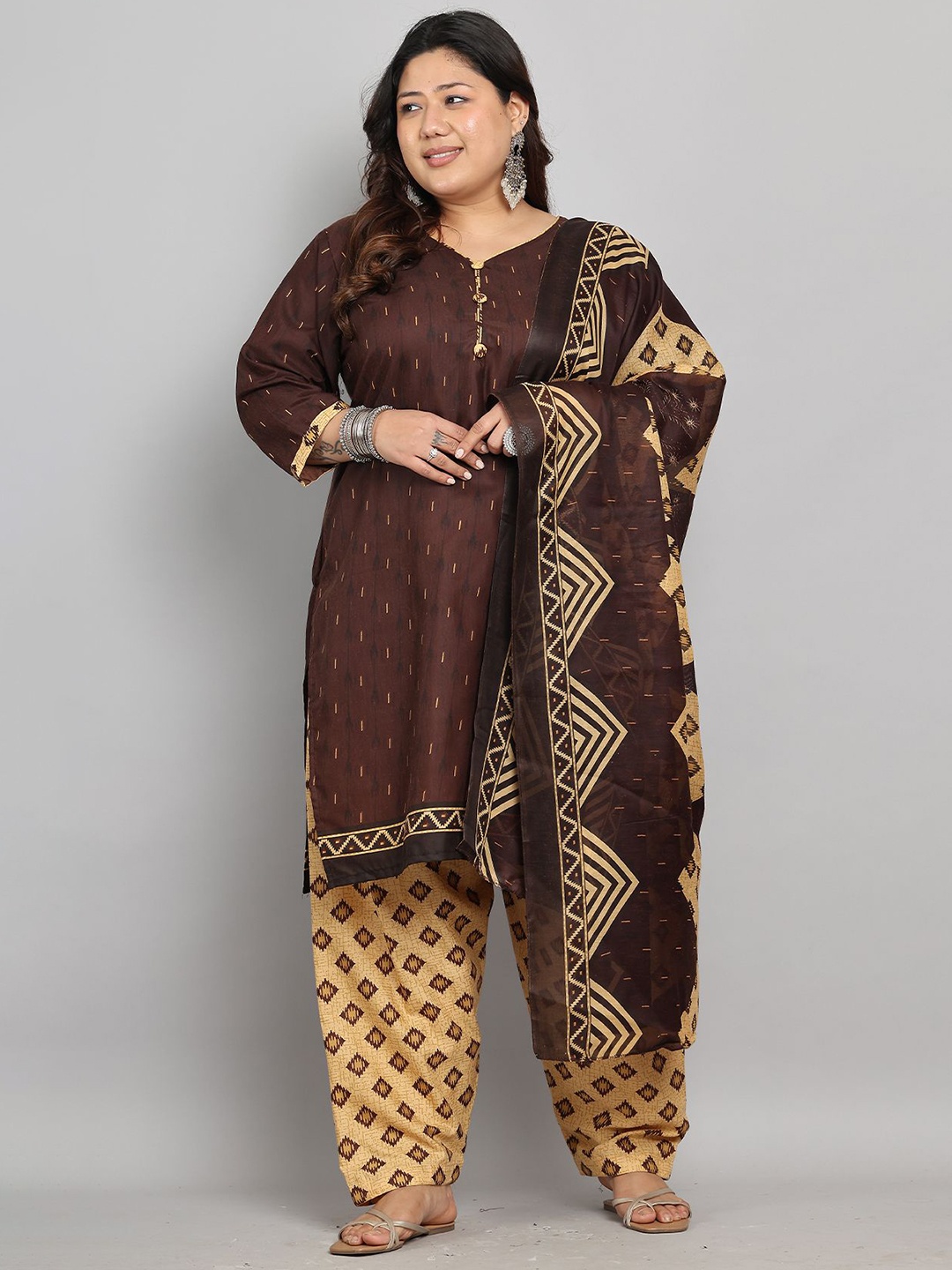 

Rajnandini Geometric Printed V-Neck Straight Kurta With Salwar & Dupatta, Brown