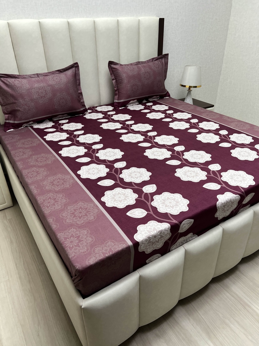 

Pure Decor Passion Purple Printed Pure Cotton 240 TC King Bedsheet Set 2.74 m x 2.74 m