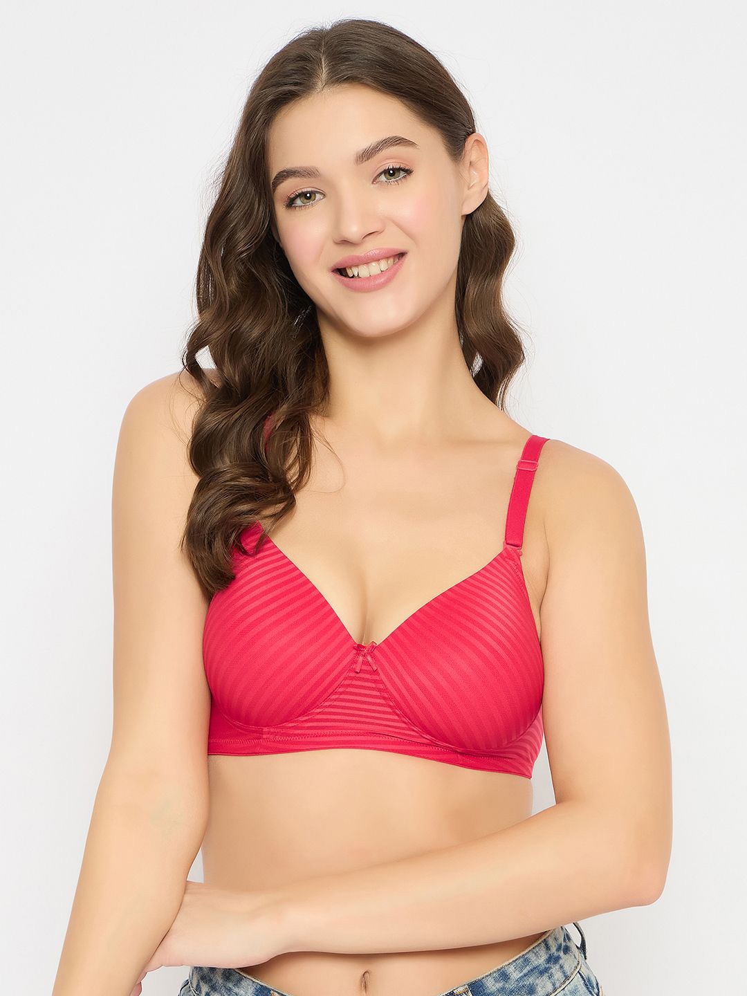 

Clovia Full Coverage Lightly Padded T-shirt Bra, Red