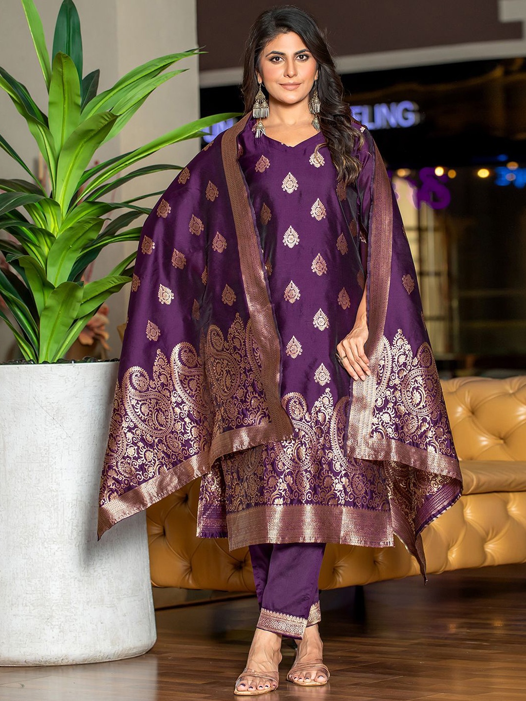 

KALINI Ethnic Motifs Woven Design Sweetheart Neck Straight Kurta With Trousers And Dupatta, Purple