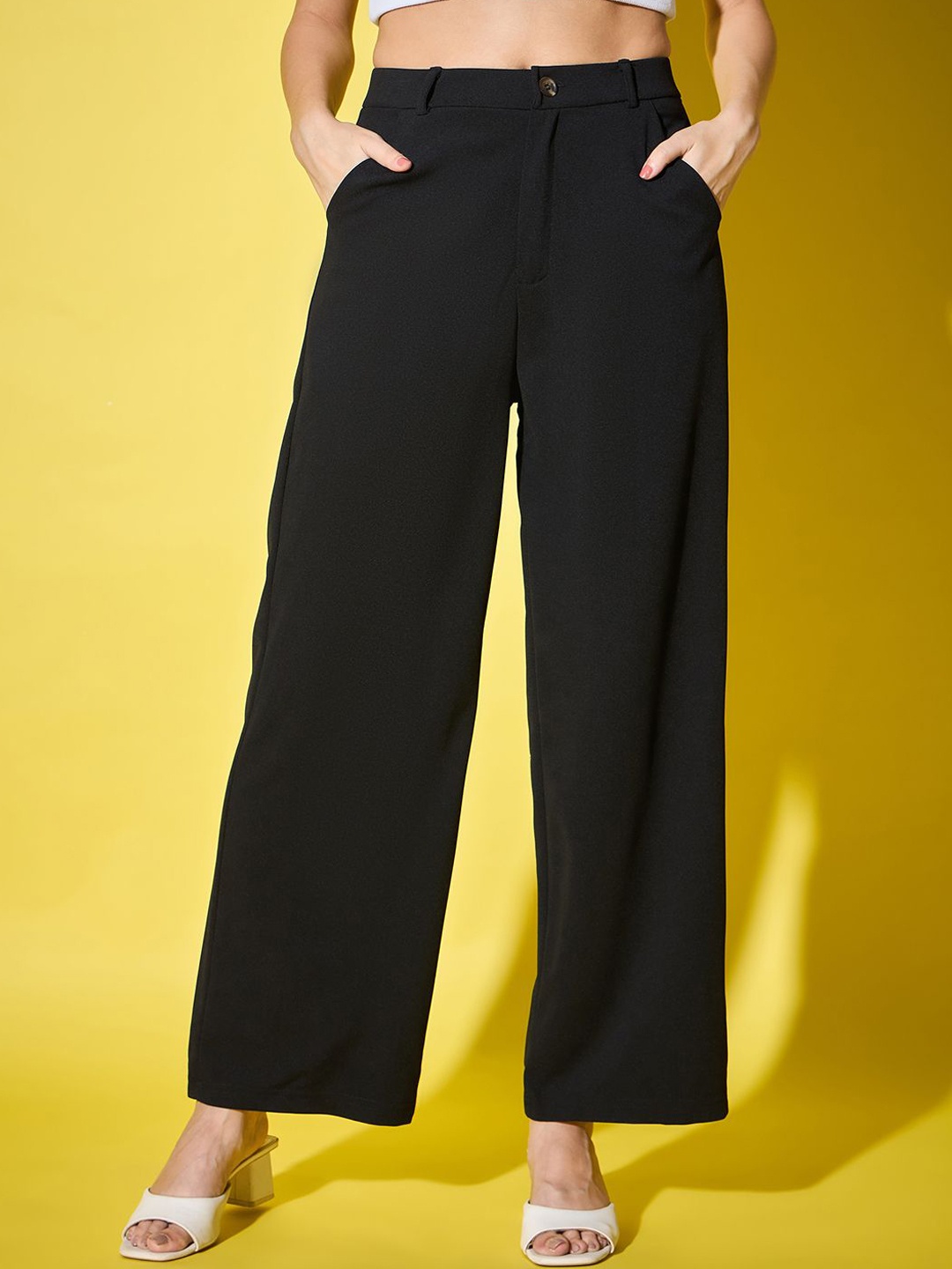 

BUY NEW TREND Women Comfort High-Rise Trousers, Black