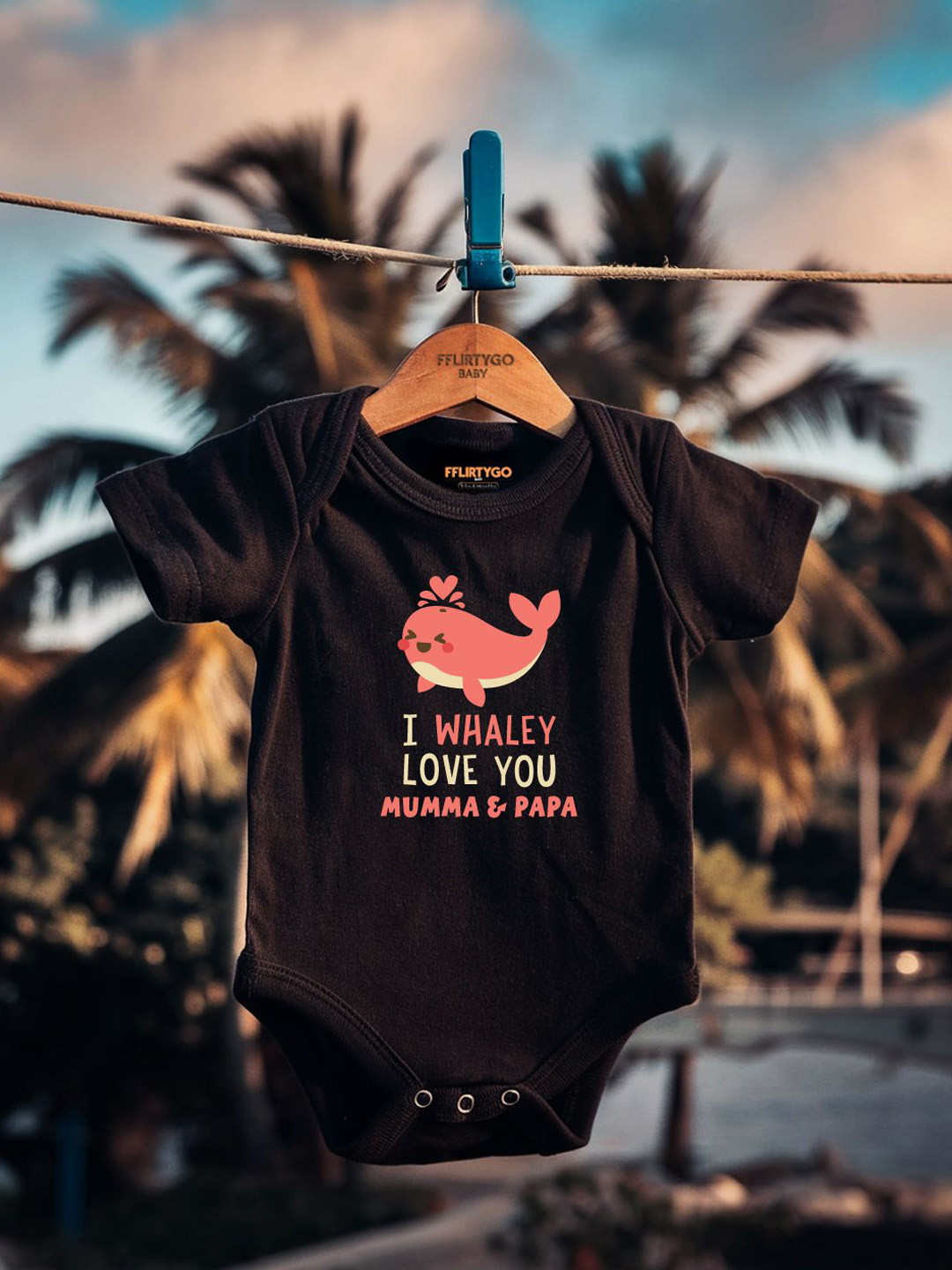 

FFLIRTYGO Infants Valentine day Printed Cotton Bodysuit, Black