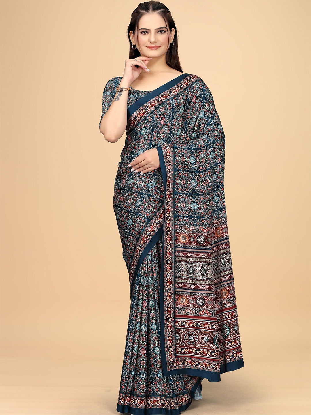 

K 5 Fashion Ethnic Motifs Pure Crepe Saree, Teal