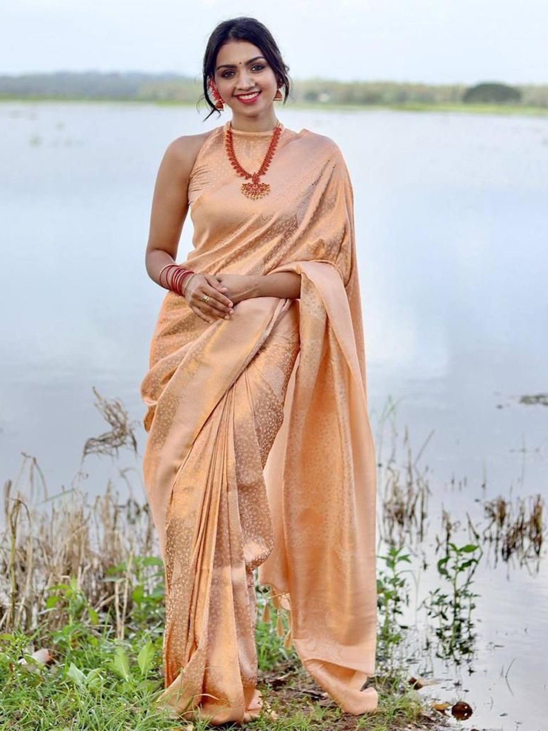 

bansari textiles Woven Design Zari Pure Cotton Kanjeevaram Saree, Beige