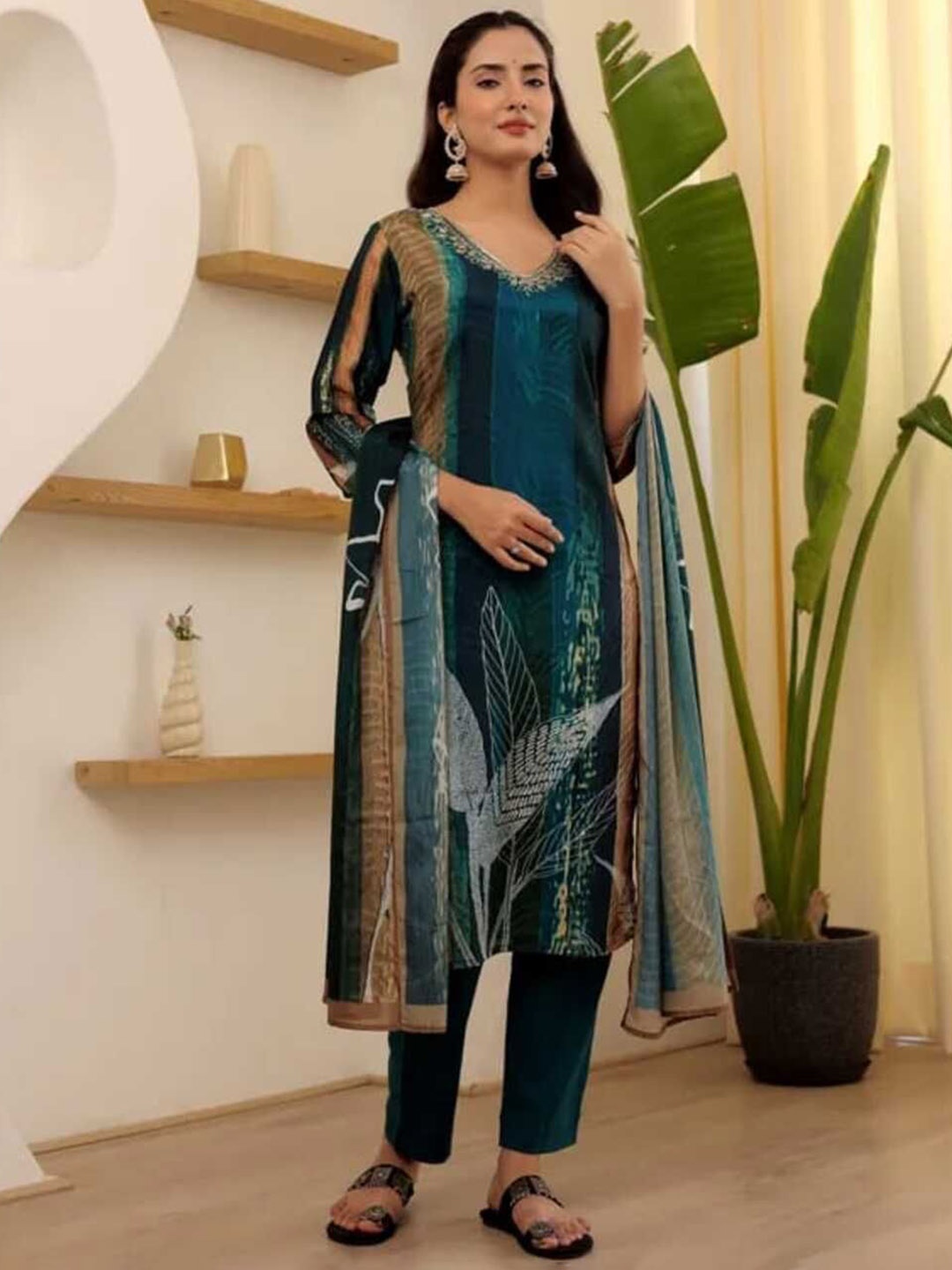 

KALINI Ethnic Motifs Printed V-Neck Straight Kurta With Trousers And Dupatta, Turquoise blue