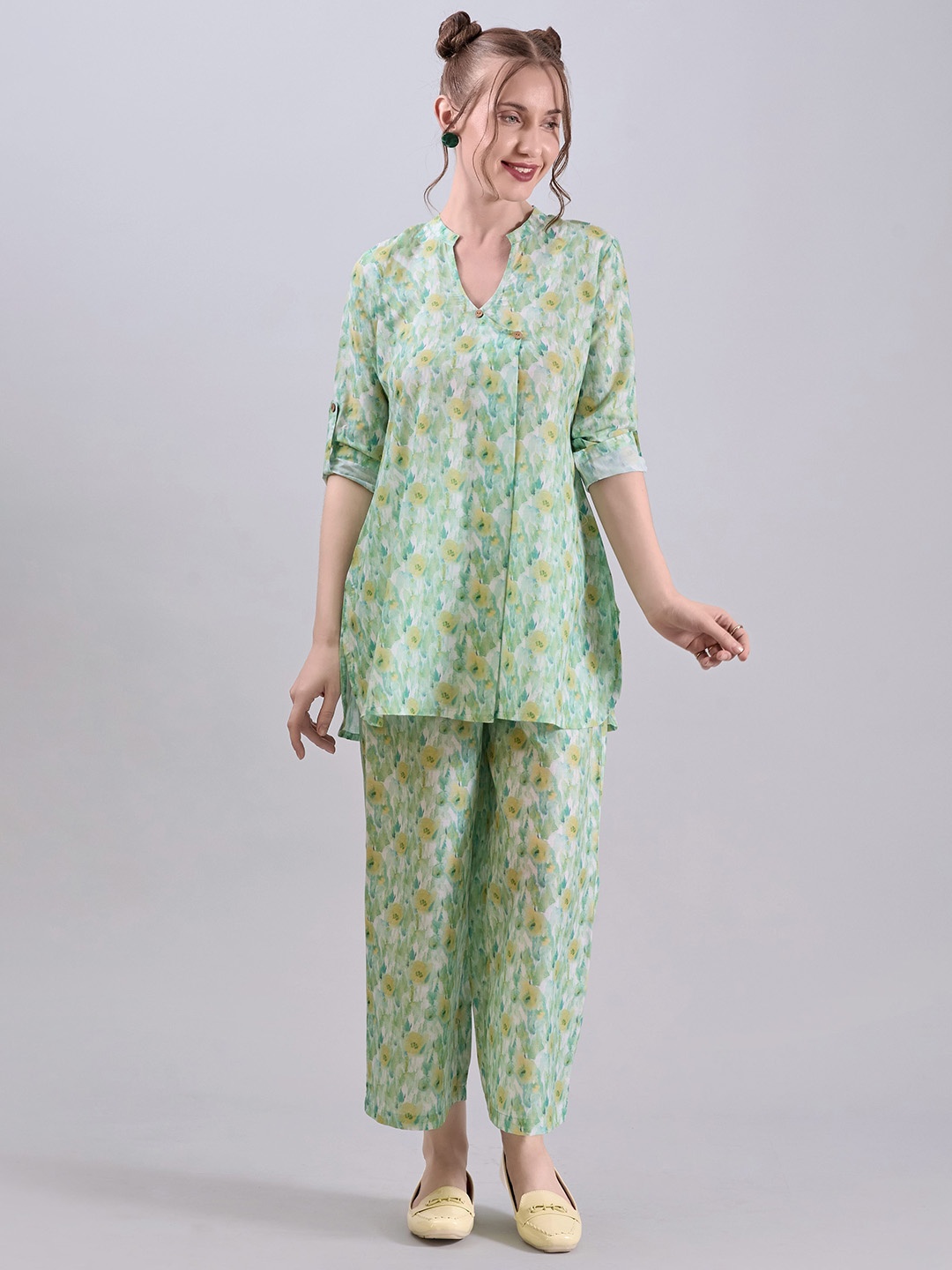 

Dressberry Floral Printed Mandarin Collar Tunic With Trousers, Green