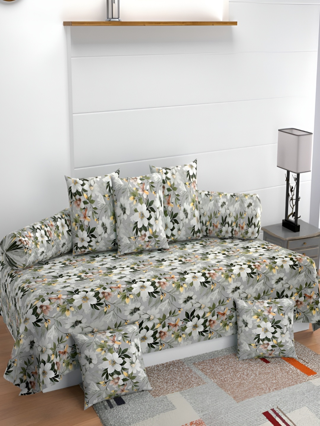 

Jizzby 8-Pcs Green & White Printed Bed Sheet & 2 Booster With 5 Cushion
