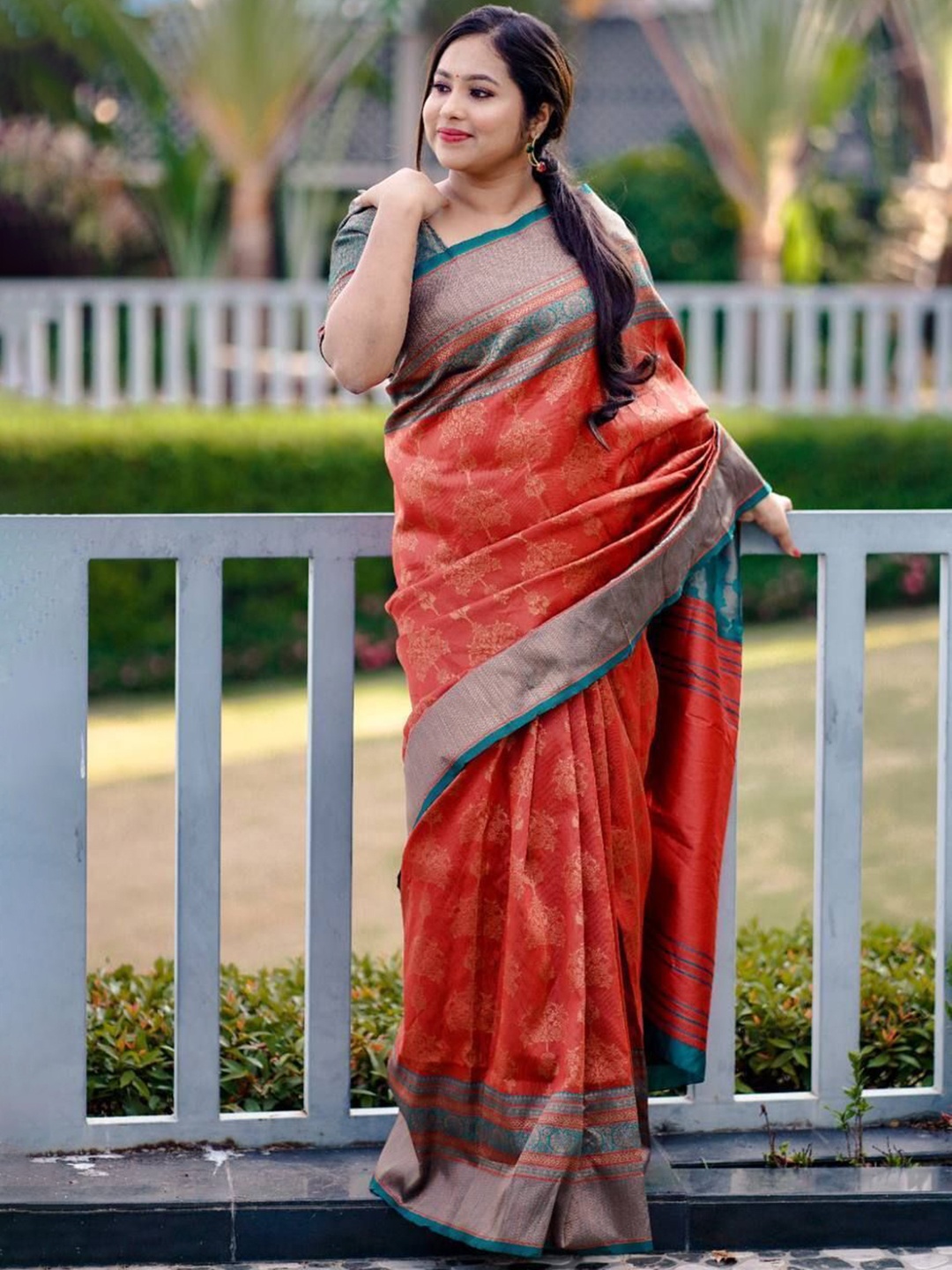 

bansari textiles Woven Design Zari Pure Cotton Kanjeevaram Saree, Red