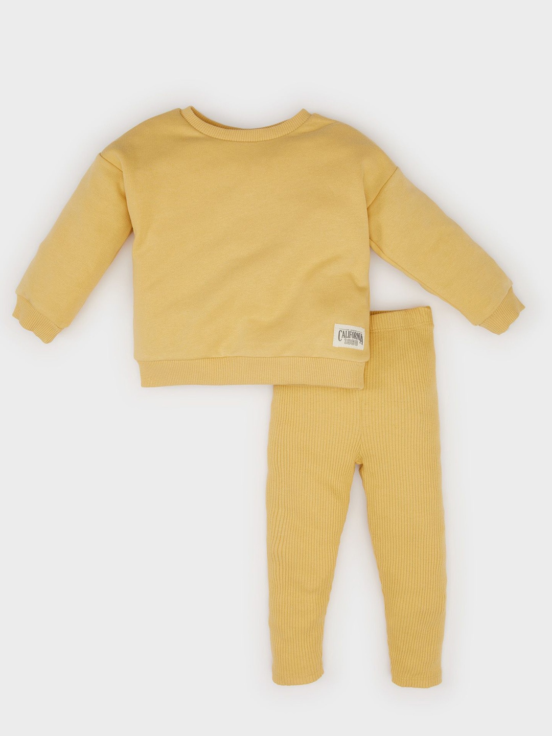 

DeFacto Girls Long Sleeves Sweatshirt With Trouser, Yellow