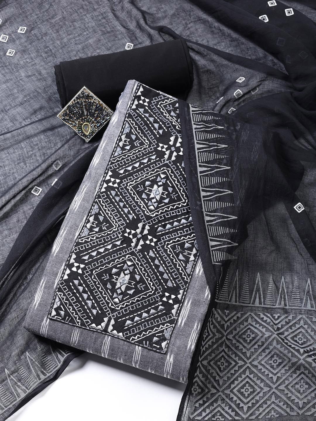 

Meena Bazaar Geometric Printed Embroidered Unstitched Dress Material, Grey