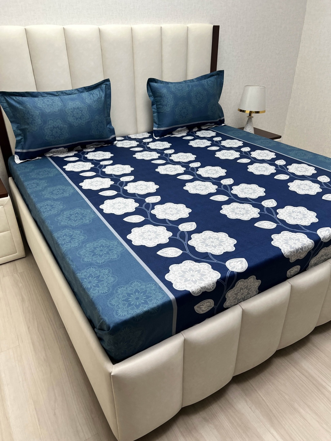 

Pure Decor Passion Fur Blue Printed Pure Cotton 300 TC Queen Bedsheet Sets 2.28m x 2.54m