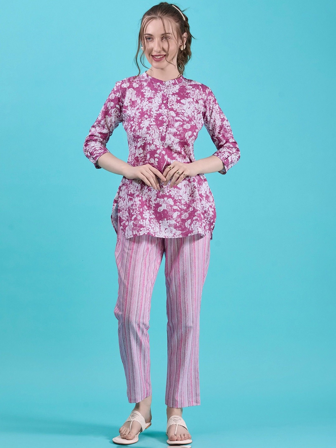 

Dressberry Purple Abstract Printed Shirt Collar Top With Trousers, Lavender