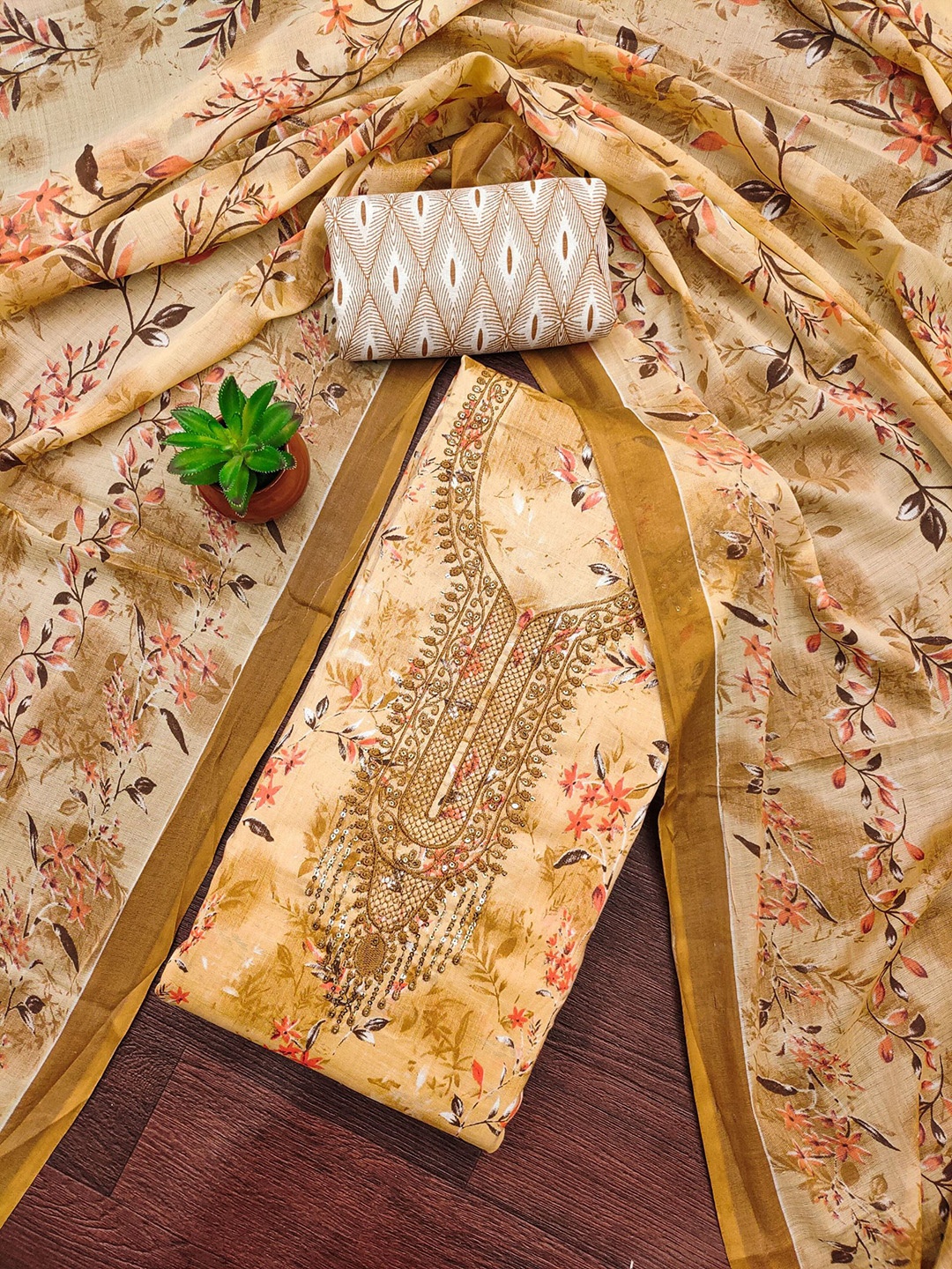 

Sidhidata Floral Printed Sequinned Cotton Unstitched Dress Material, Yellow