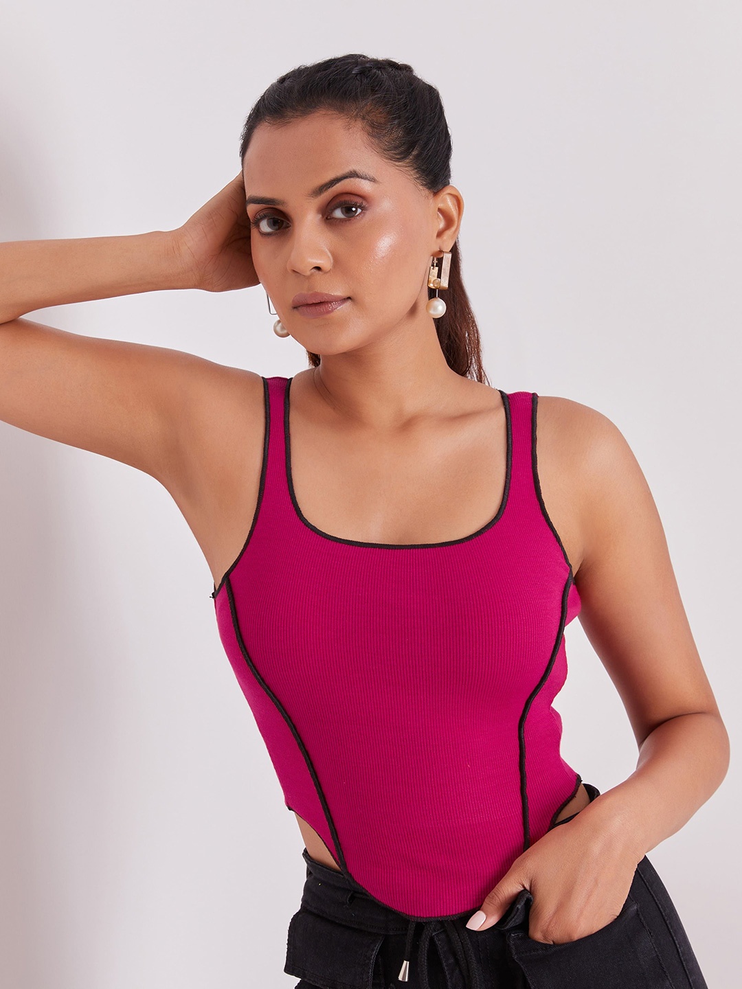 

BerryBird Square Neck Solid Sleeveless Ribbed Knit Tank Top, Pink