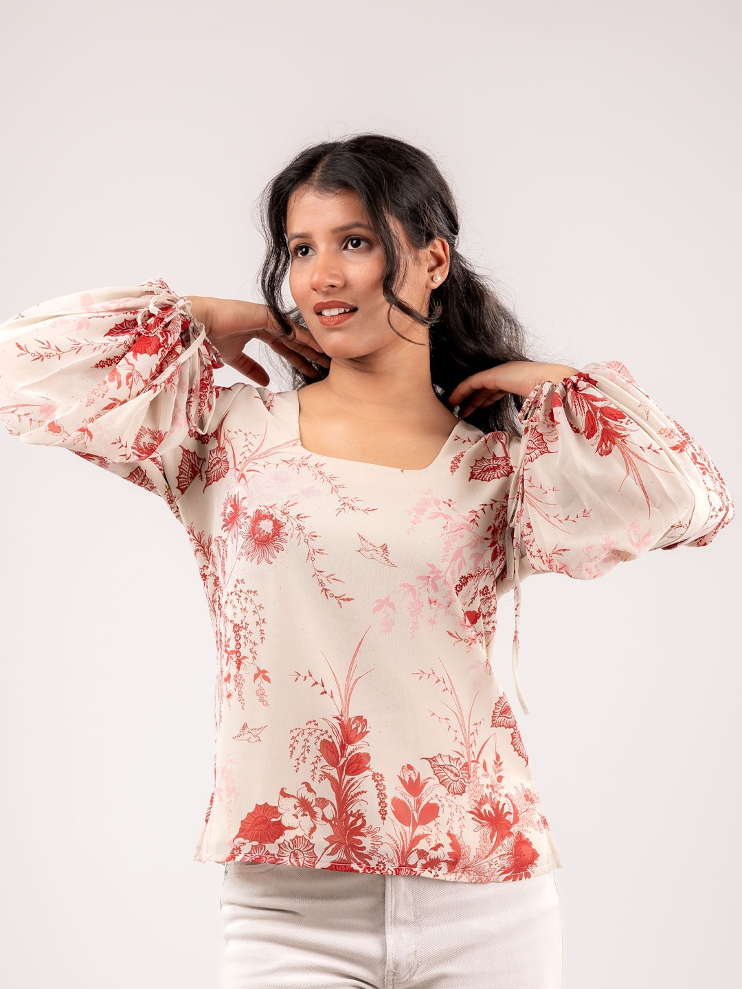 

MONOMEE Floral Print Puff Sleeve Bohemian Georgette Blouson Top, Off white