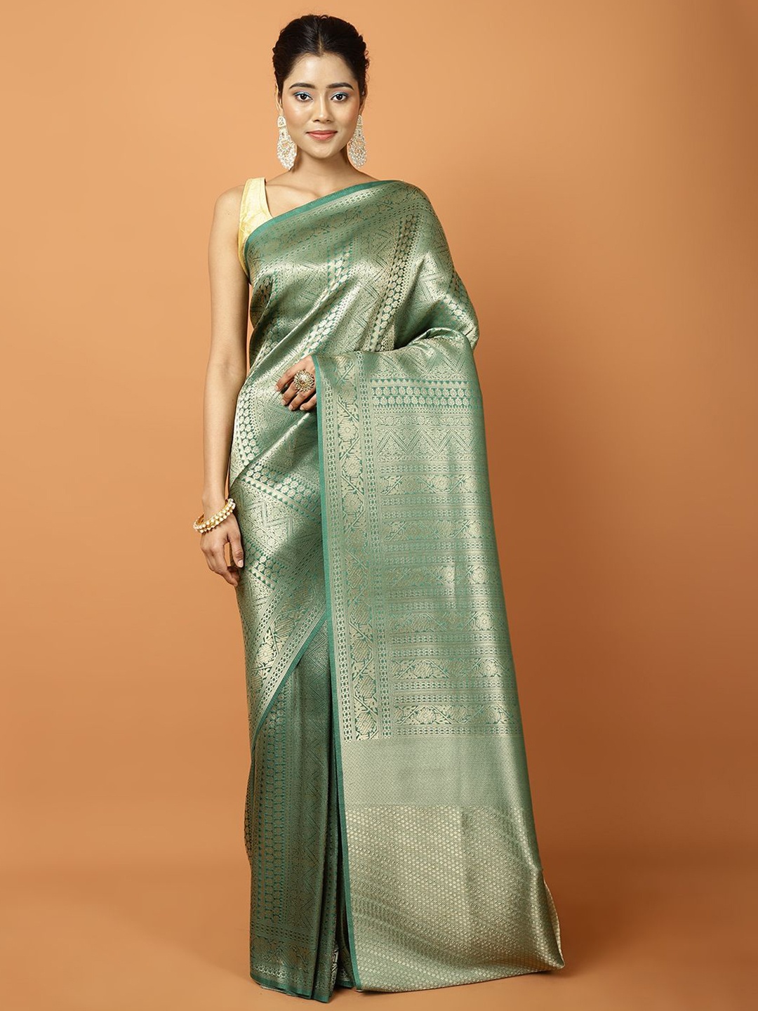 

Meena Bazaar Woven Design Zari Banarasi Saree, Green