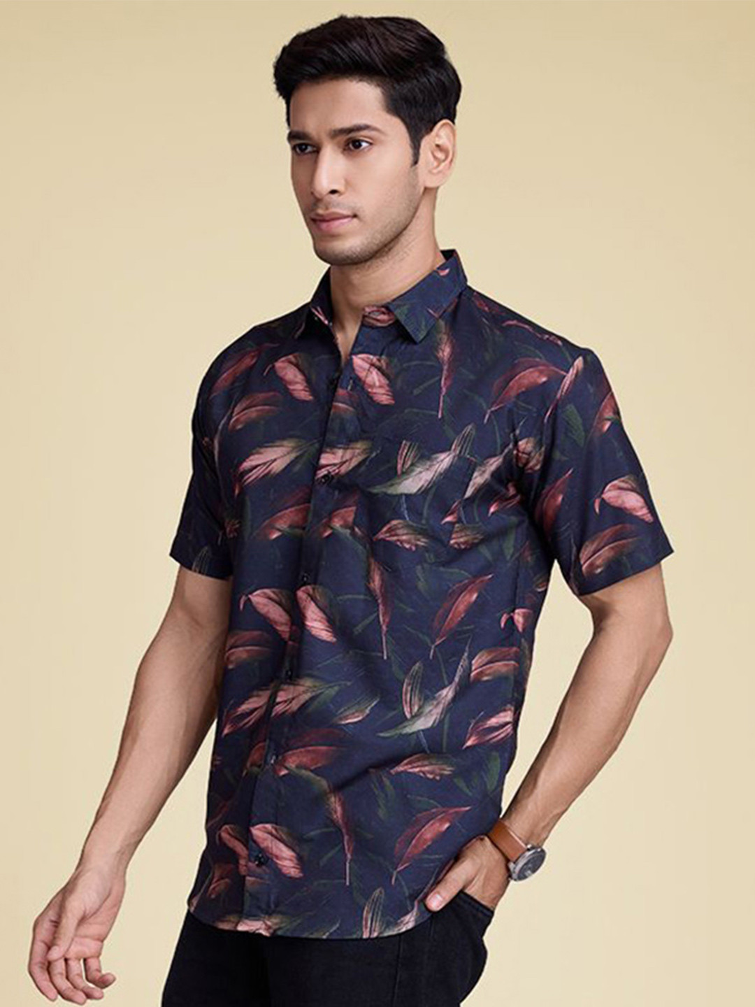 

SZN Men Standard Fit Spread Collar Floral Printed Cotton Casual Shirt, Navy blue