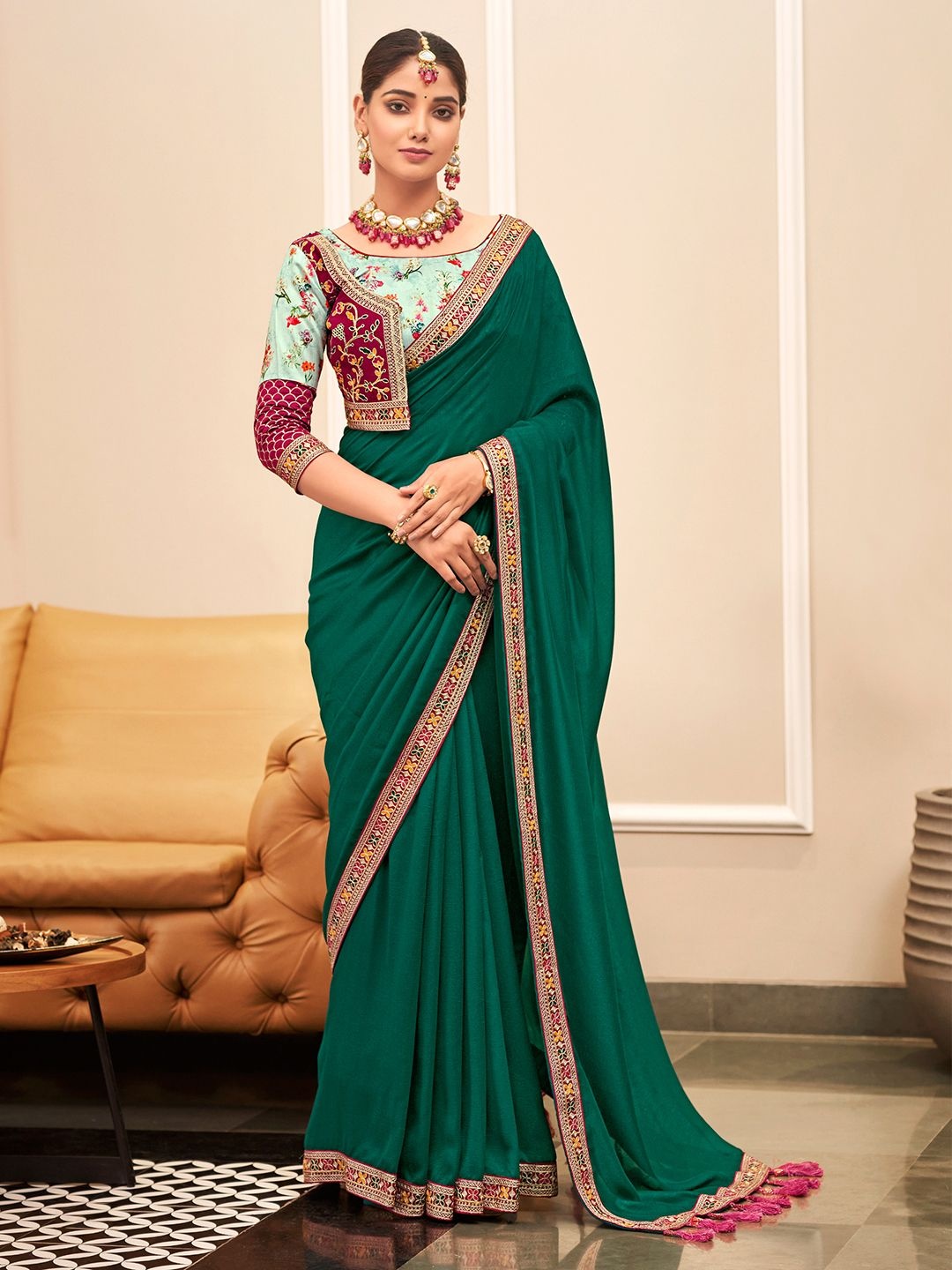 

Mitera Embroidered Saree With Unstitched Blouse Piece, Green