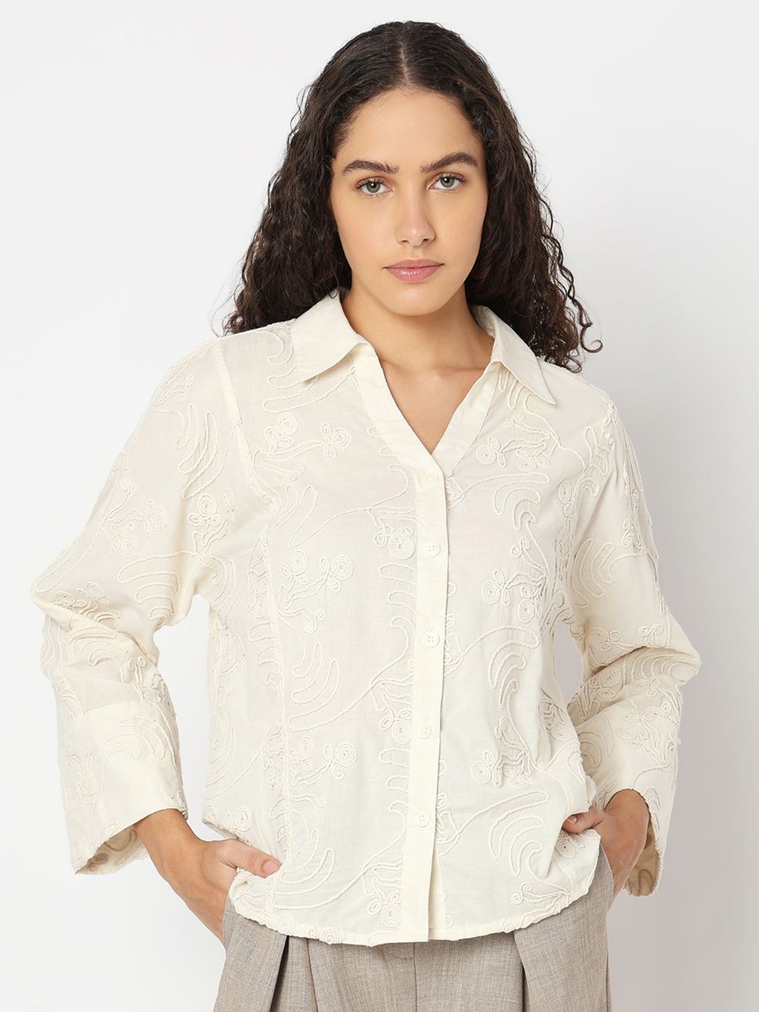 

Vero Moda Women Opaque Casual Shirt, Off white