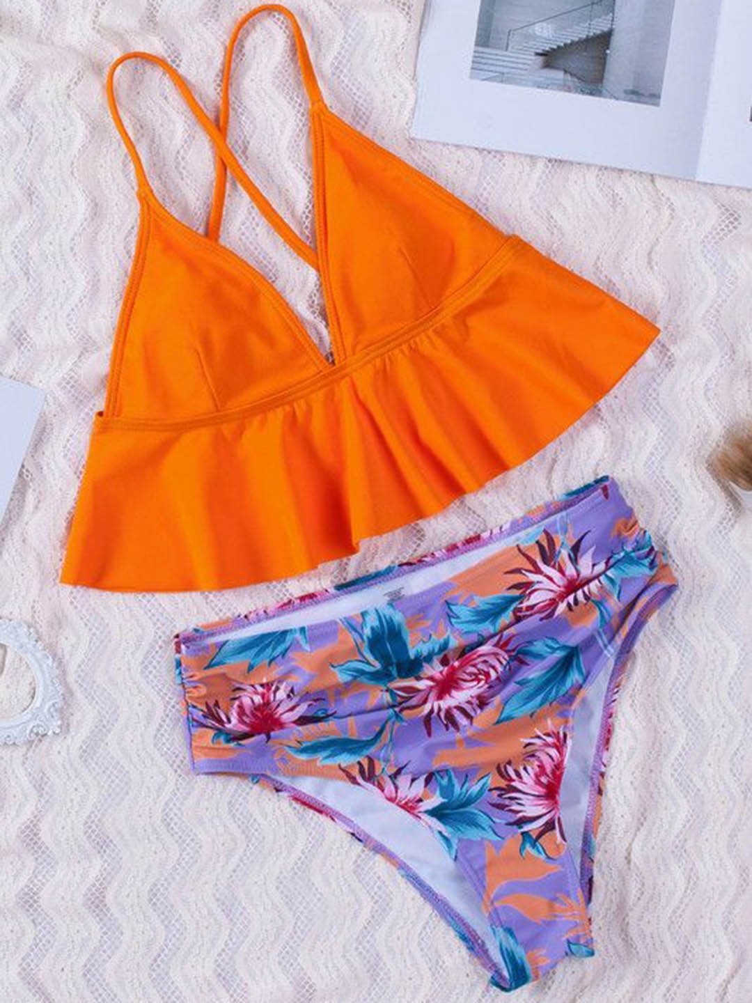 

Plus Curvves Printed Halter Neck Swim Bikini Set, Orange