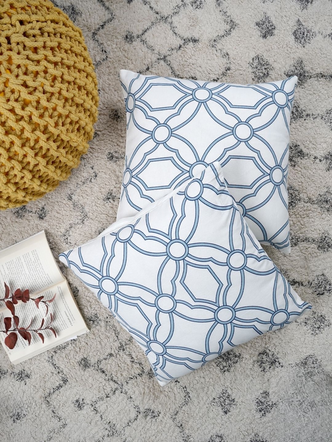 

Ratan Cart Blue And White 2 Pieces Ethnic Motifs Printed Square Pure Cotton Cushion Covers