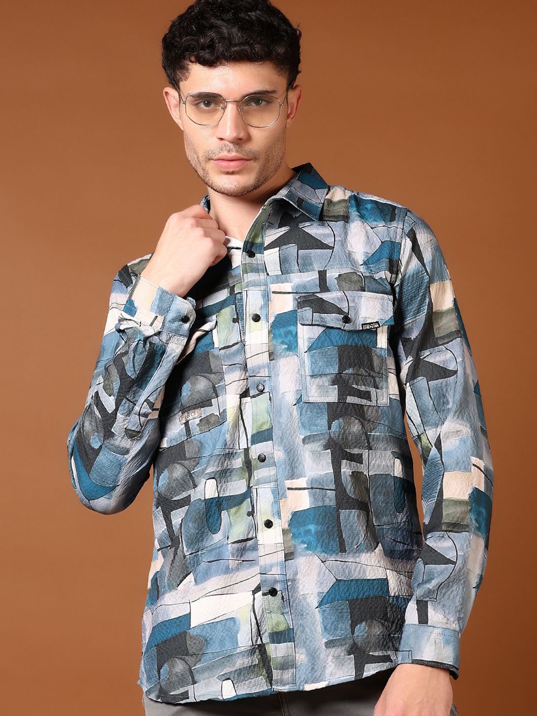 

V-Mart Men Spread Collar Abstract Printed Cotton Casual Shirt, Blue