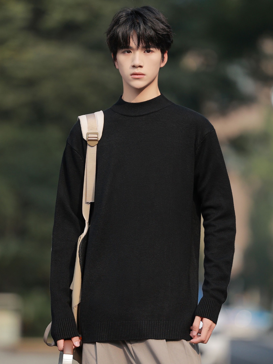 

StyleCast x Revolte Men Longline Pullover, Black