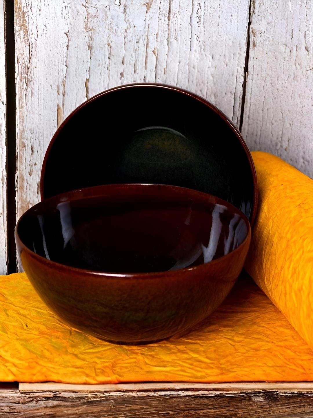 

Mesa Brown 4 Pieces Stoneware Glossy Serving Bowls