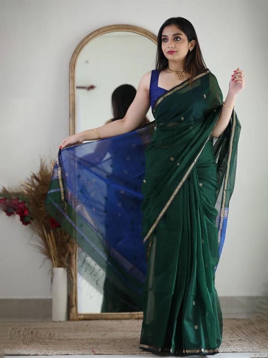 

bansari textiles Woven Design Zari Kota Saree, Green