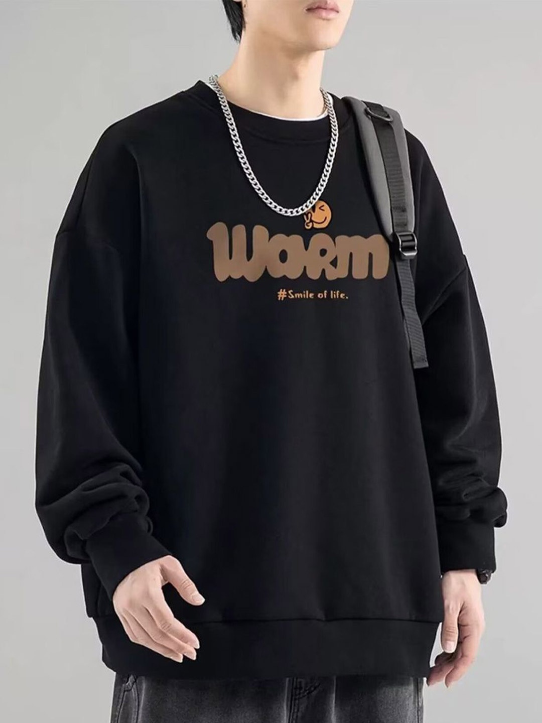 

StyleCast x Revolte Men Typography Printed Sweatshirt, Black