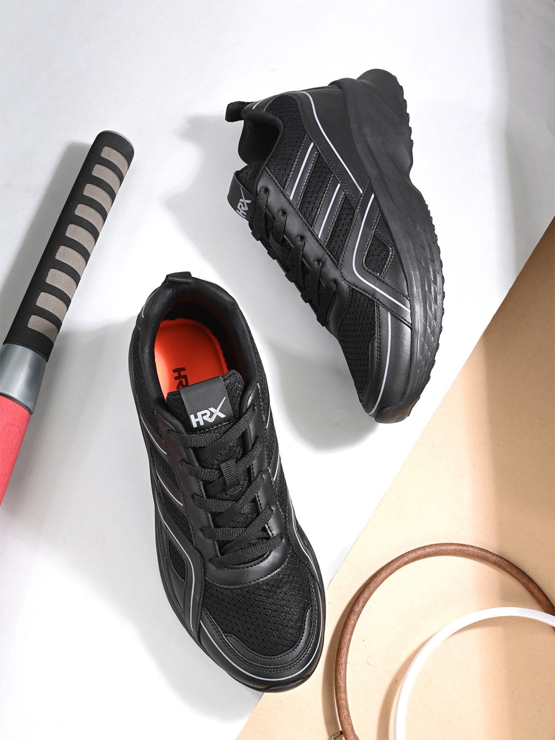 

HRX by Hrithik Roshan Men Non-Marking Running Shoes, Black