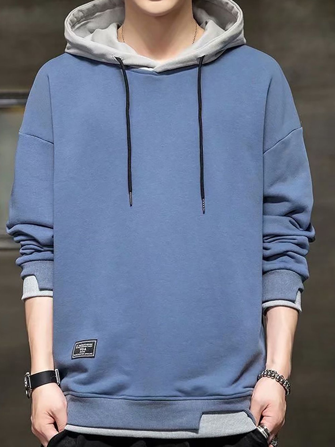 

StyleCast x Revolte Men Colourblocked Hooded Sweatshirt, Blue