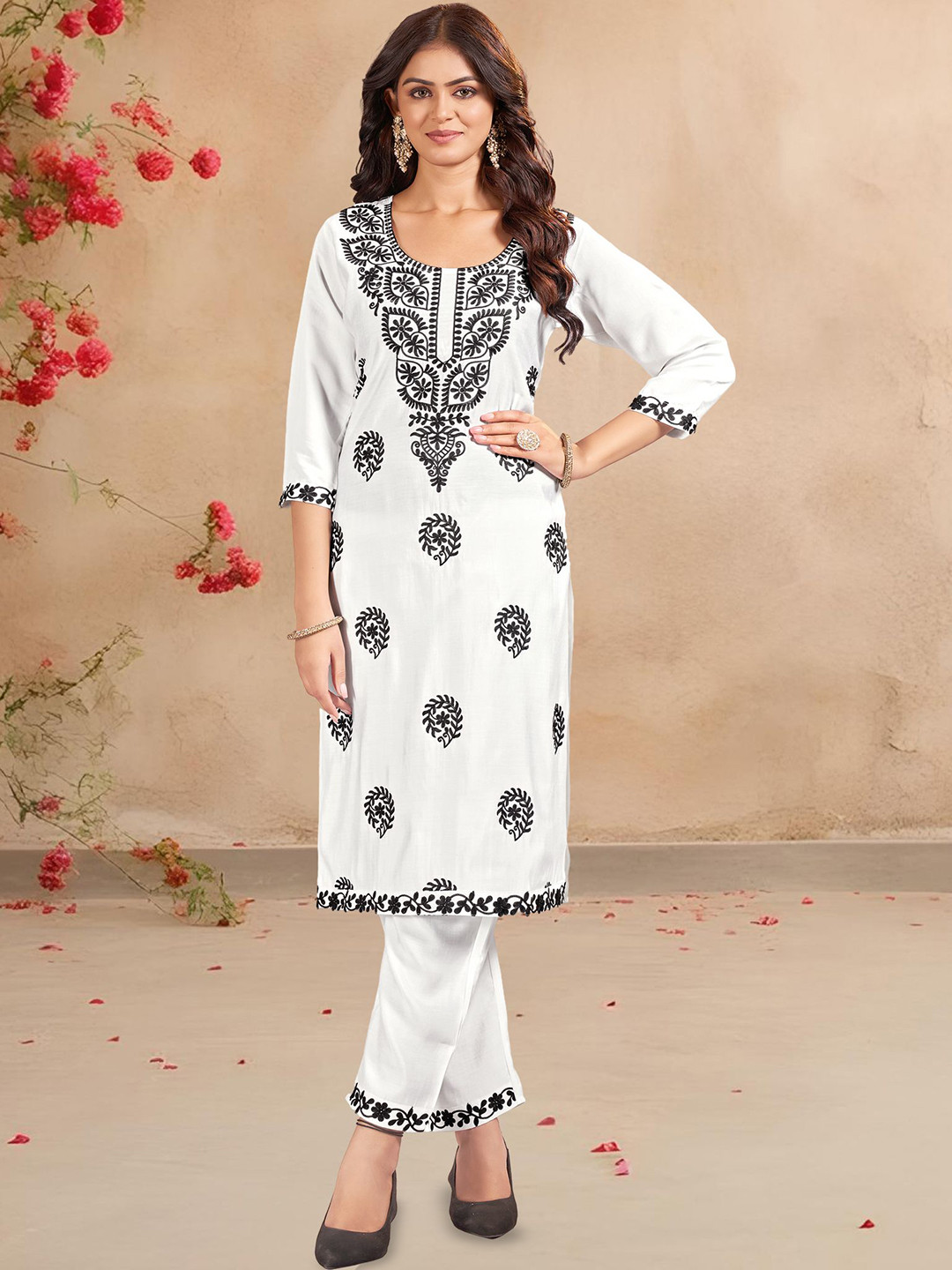 

Raave Ethnic Motifs Embroidered Thread Work Straight Kurta with Trouser, Black