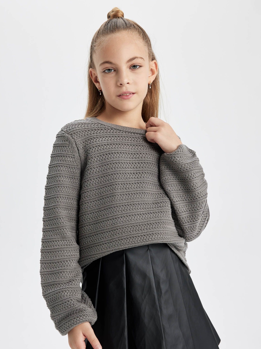 

DeFacto Girls Cable Knit Pullover, Grey