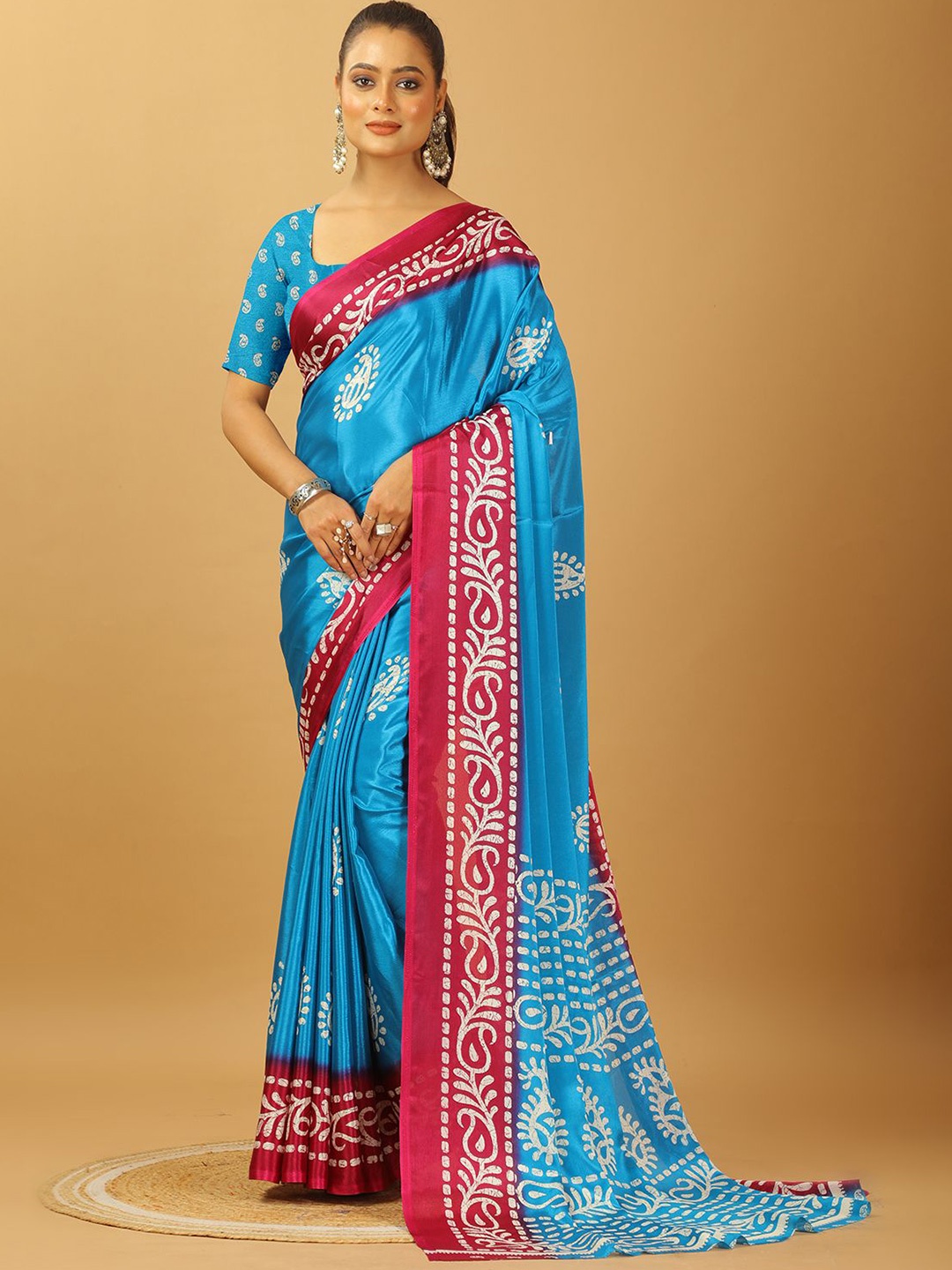 

NIRMAL CREATION Paisley Pure Crepe Saree, Turquoise blue