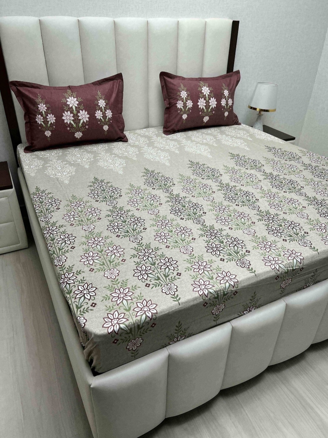 

Pure Decor Cotton King Size Double Bed Bedsheet With 2 Pillow Covers 2.74m X 2.74m, Green